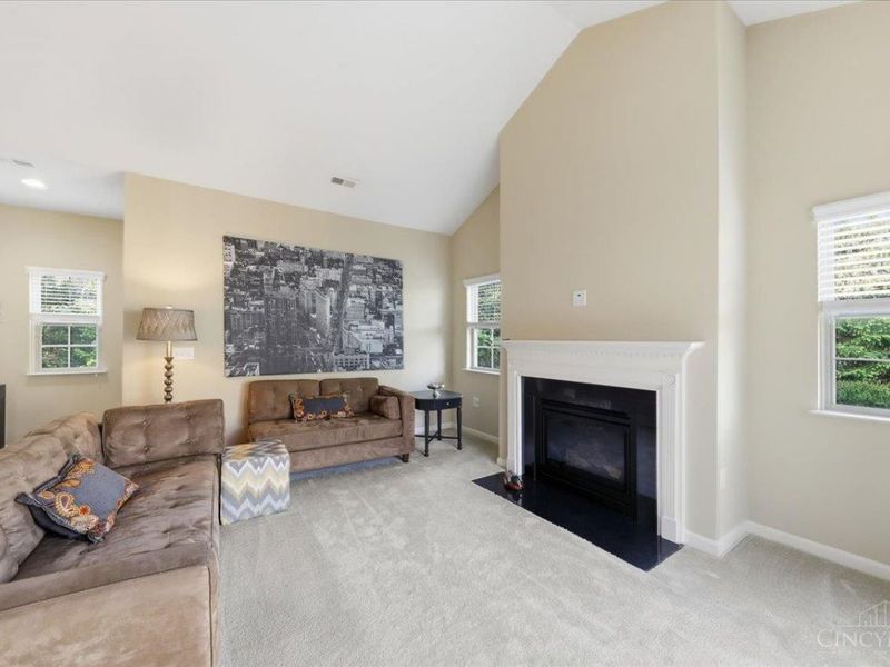 9107 Park Place Circle, West Chester, OH 45069 Photo 7