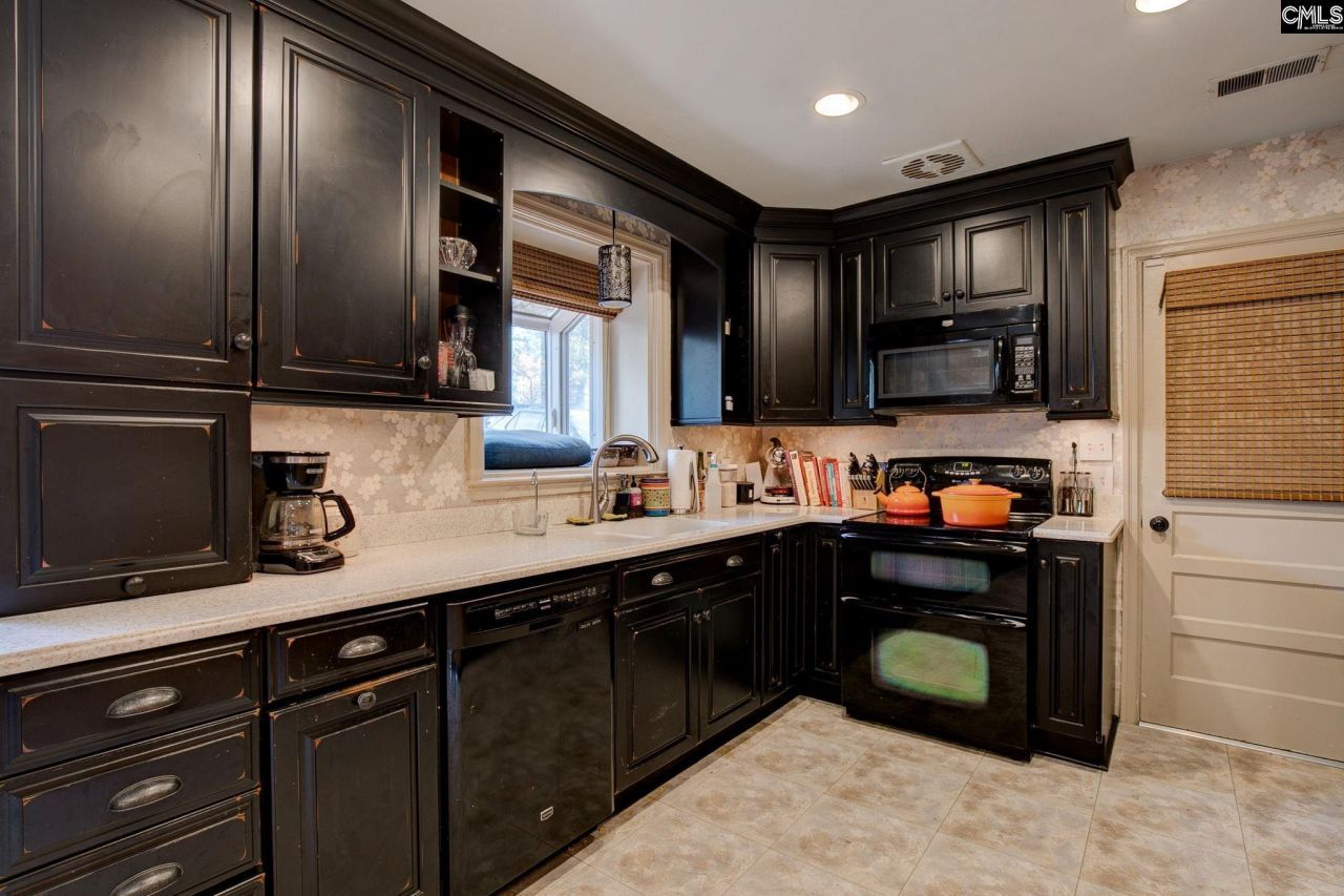 150 Lake Elizabeth Drive Photo 8