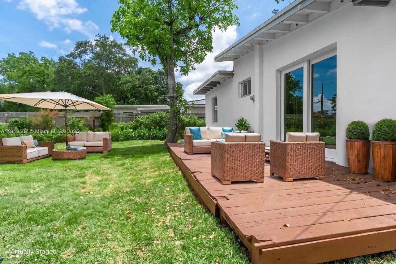 75 NW 125th St, North Miami, FL 33168 Photo