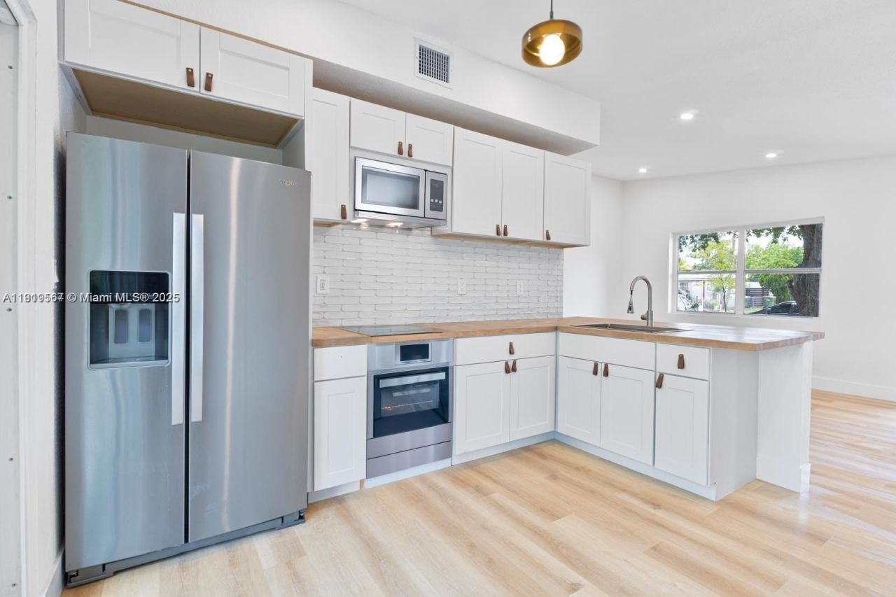 75 NW 125th St, North Miami, FL 33168 Photo