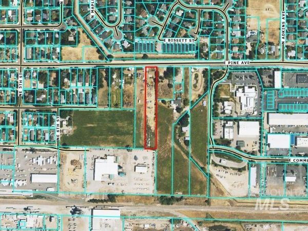 825 E Pine Ave, Meridian, ID 83642