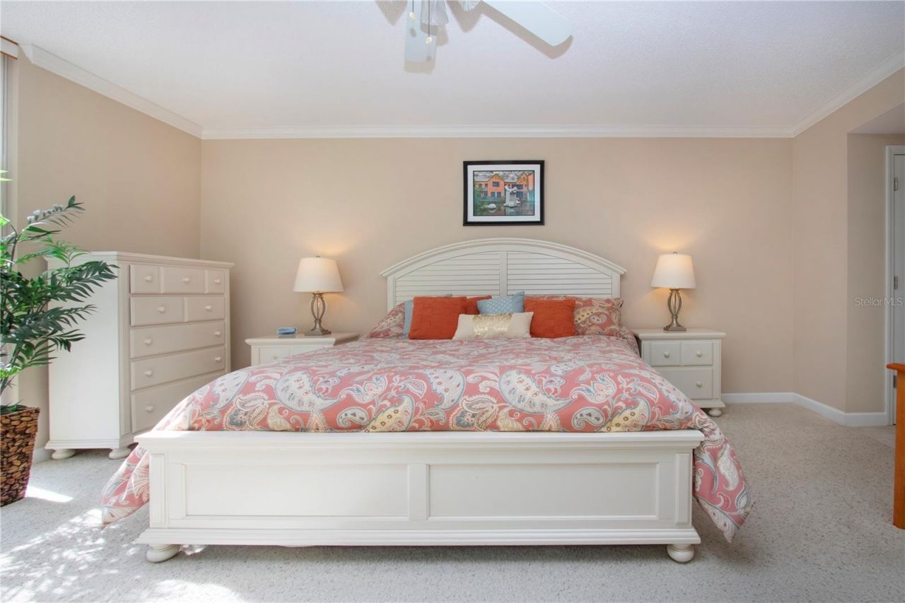 1212 Benjamin Franklin Drive, Unit 607, Sarasota, FL 34236 Photo