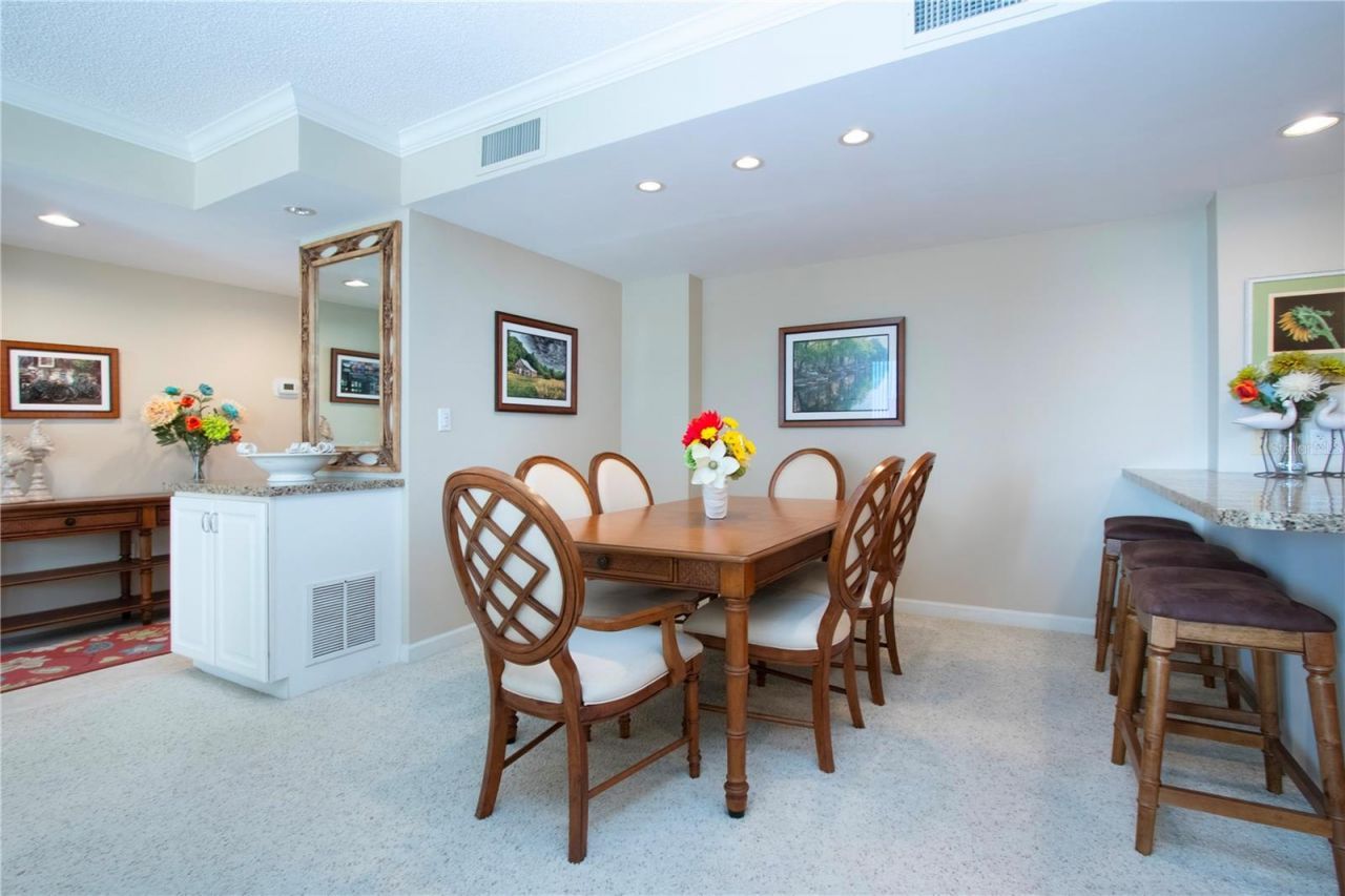 1212 Benjamin Franklin Drive, Unit 607, Sarasota, FL 34236 Photo