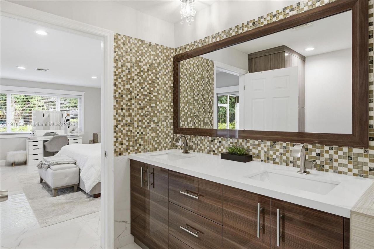 5601 SW 195th Ter, Southwest Ranches, FL 33332 Photo