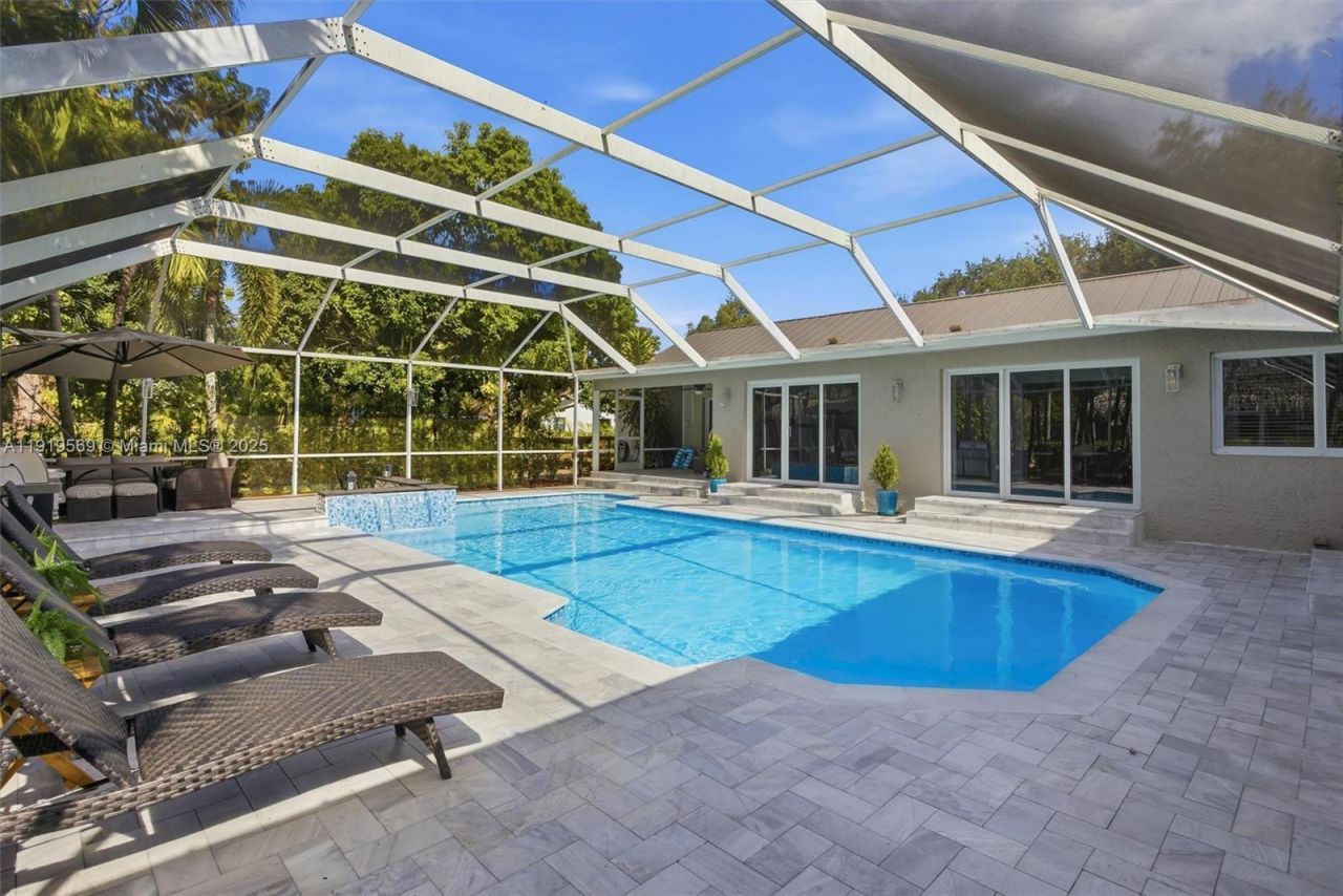 5601 SW 195th Ter, Southwest Ranches, FL 33332 Photo