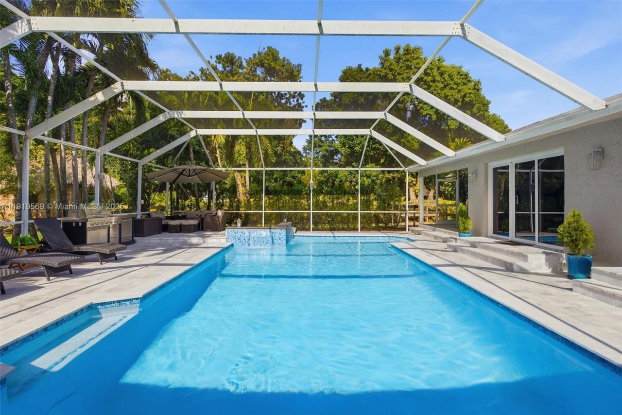 5601 SW 195th Ter, Southwest Ranches, FL 33332 Photo