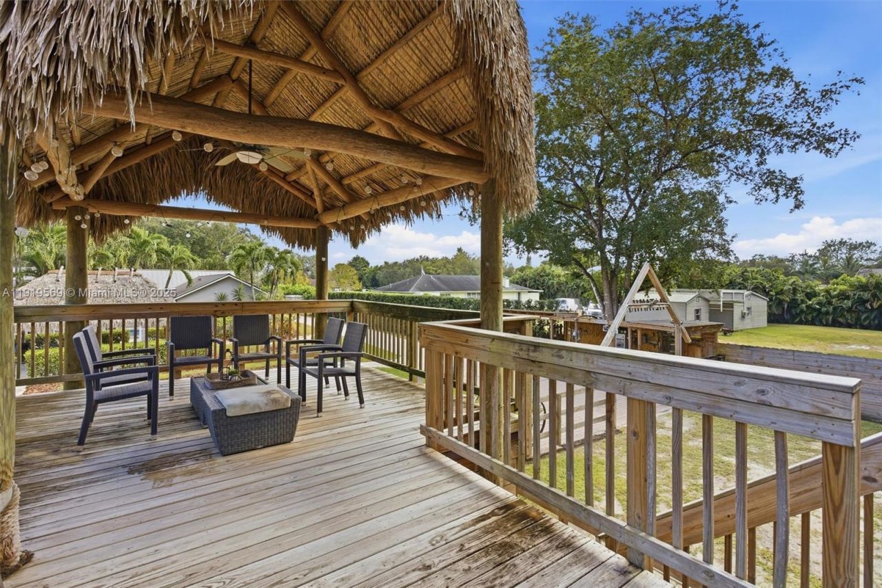 5601 SW 195th Ter, Southwest Ranches, FL 33332 Photo