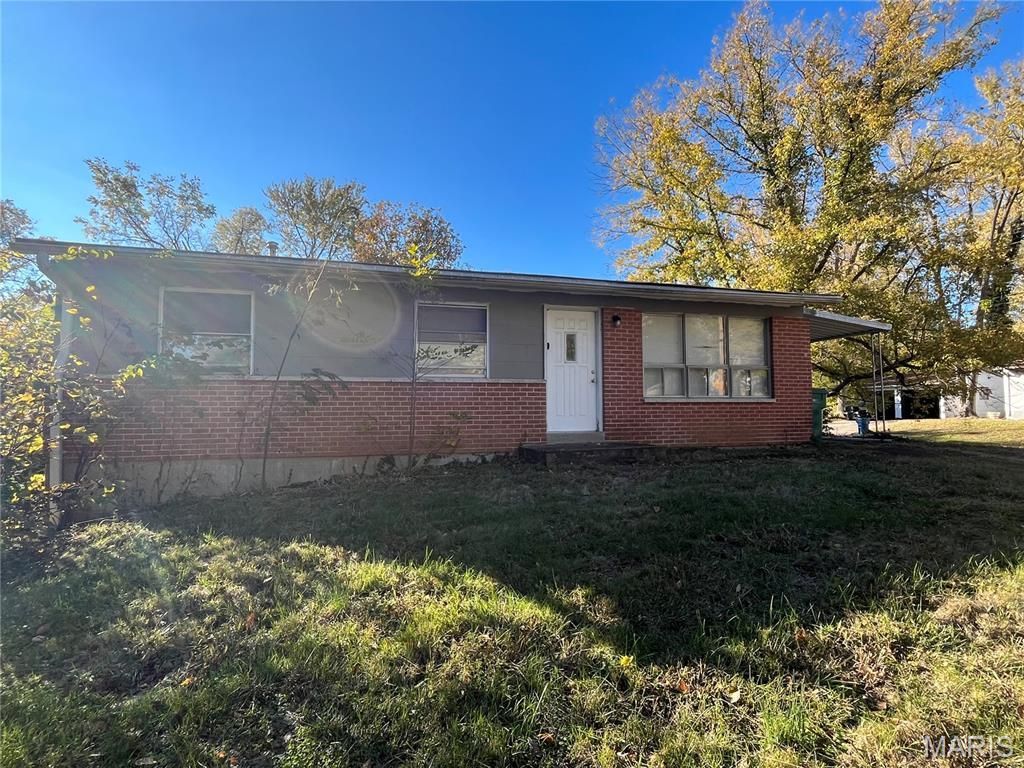 10147 Mayfair Drive, Saint Louis, MO 63136 Main Photo