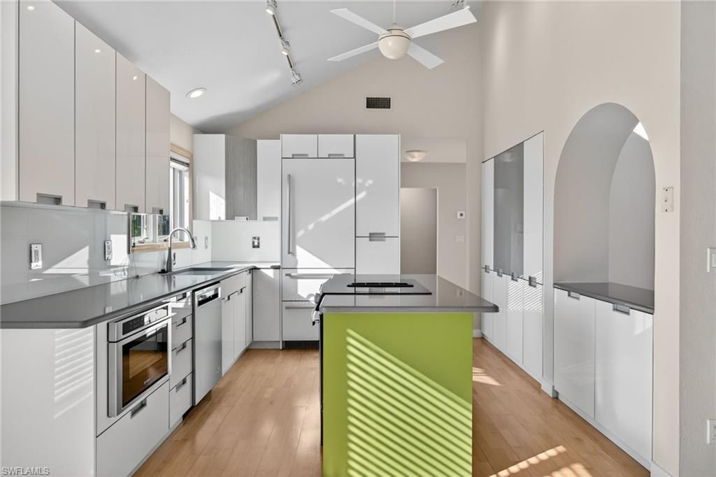 4400 Gulf Pines Dr, Sanibel, FL 33957 Photo