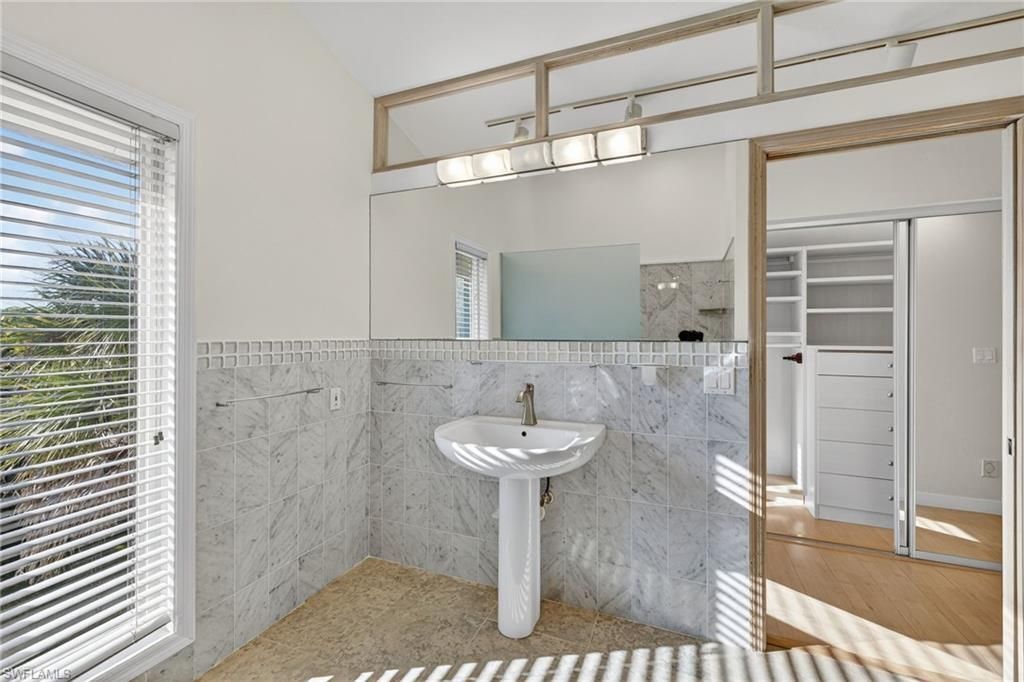 4400 Gulf Pines Dr, Sanibel, FL 33957 Photo