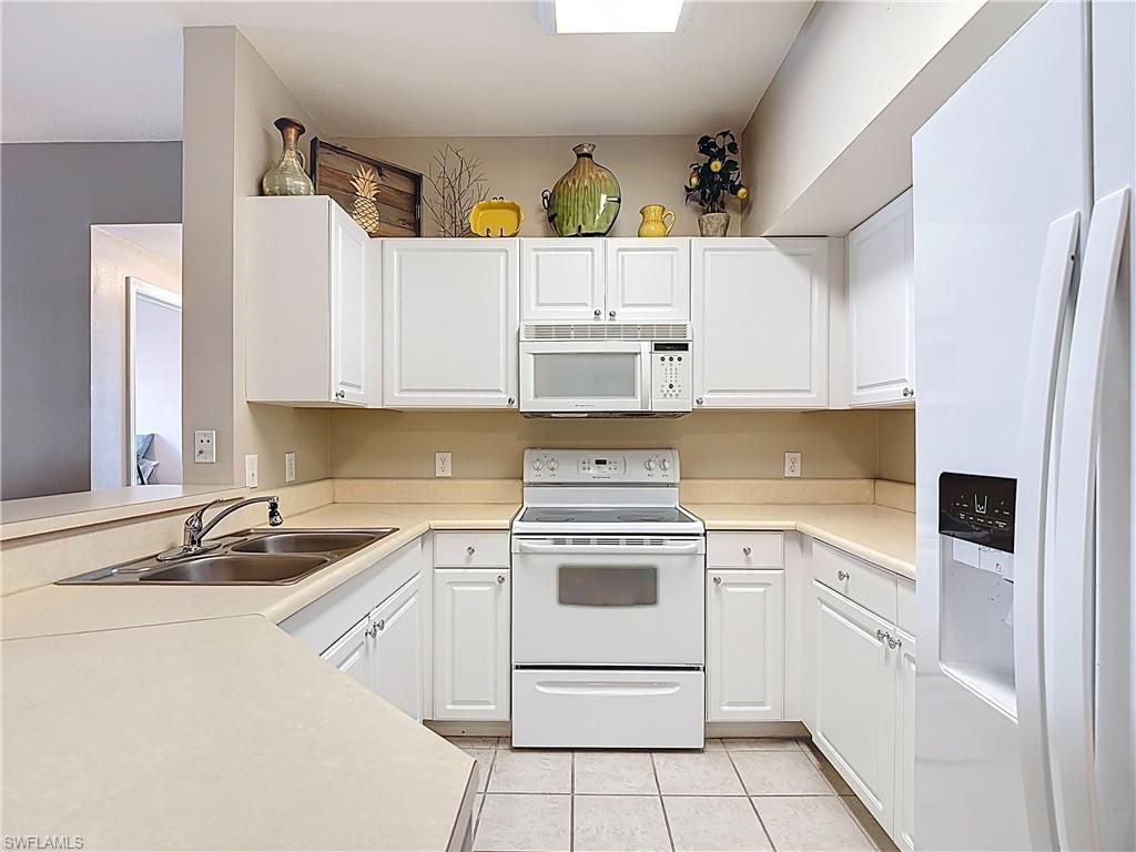 15630 Ocean Walk Cir, Unit 102, Fort Myers, FL 33908 Photo