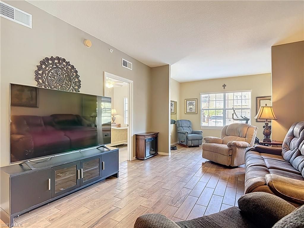 15630 Ocean Walk Cir, Unit 102, Fort Myers, FL 33908 Photo