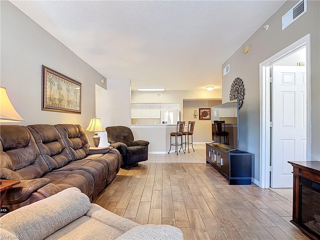 15630 Ocean Walk Cir, Unit 102, Fort Myers, FL 33908 Photo