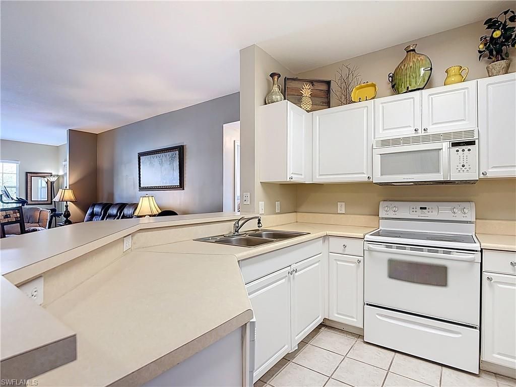 15630 Ocean Walk Cir, Unit 102, Fort Myers, FL 33908 Photo