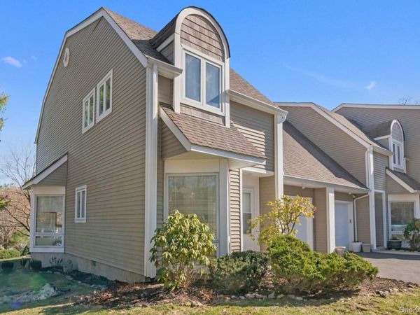 1 Spring Pond Drive, Ossining, NY 10562