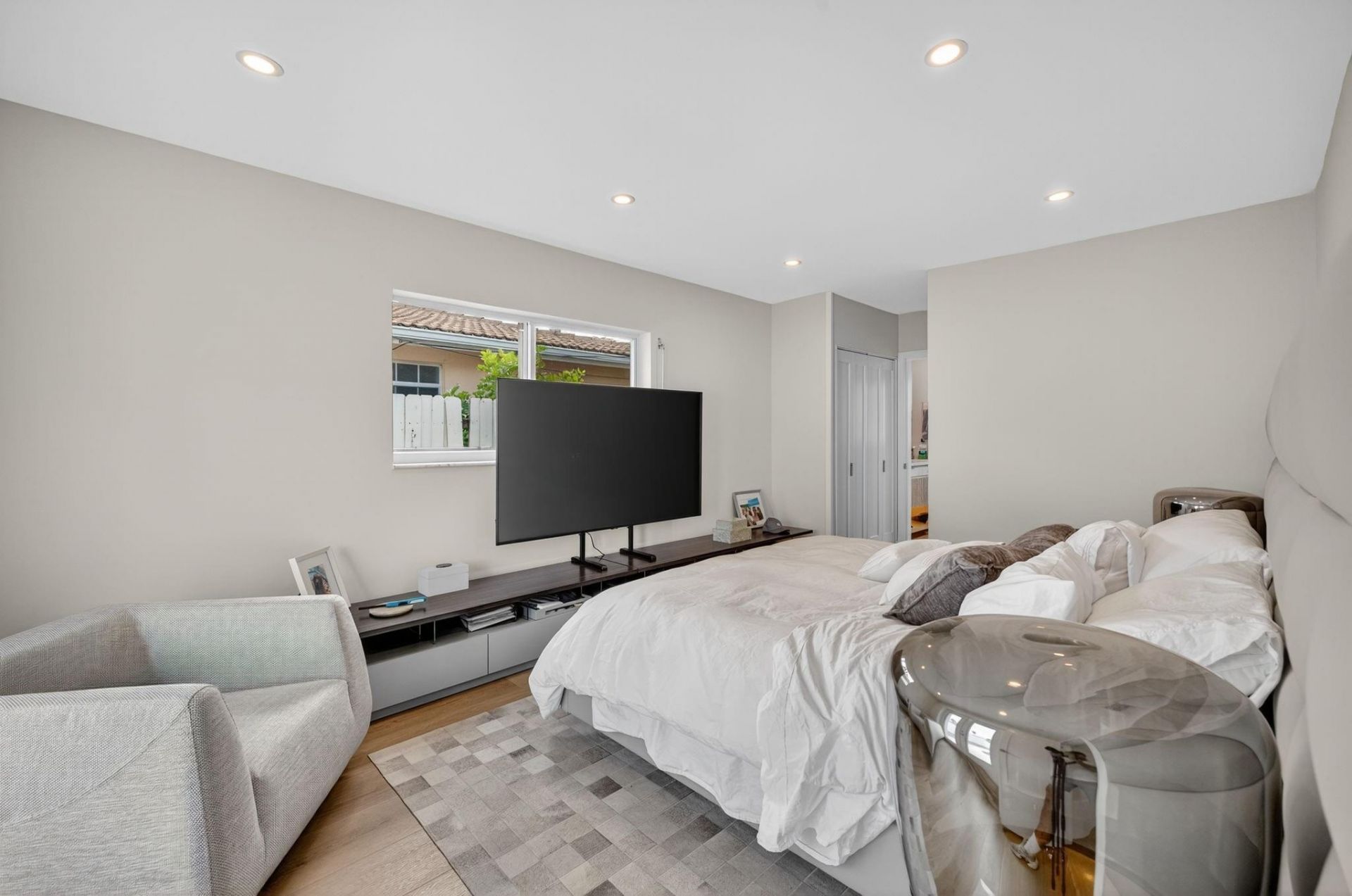 5950 NE 28th Avenue, Fort Lauderdale, FL 33308 Photo