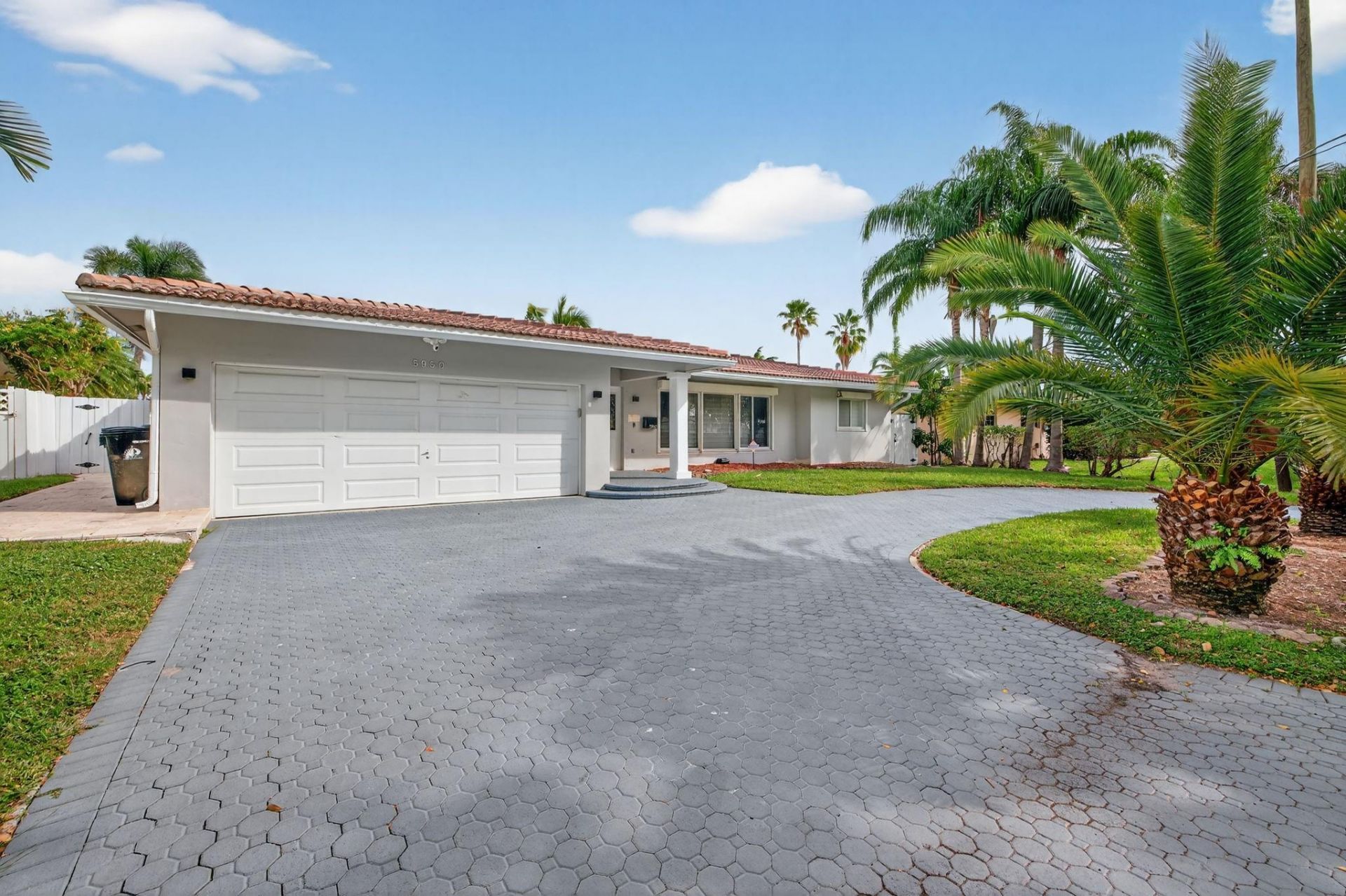 5950 NE 28th Avenue, Fort Lauderdale, FL 33308 Photo