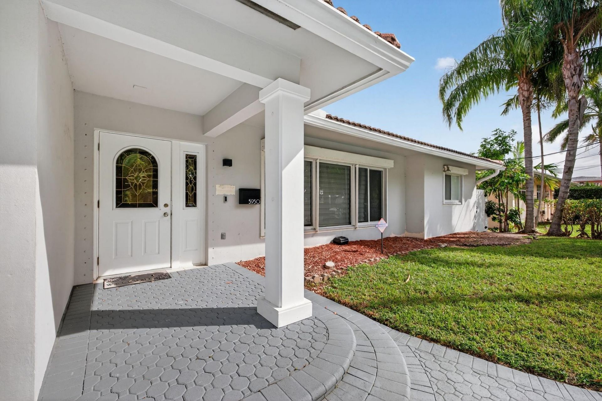 5950 NE 28th Avenue, Fort Lauderdale, FL 33308 Photo