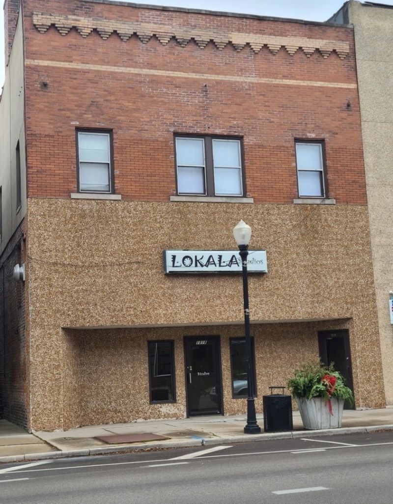 1818 4th Street, Peru, IL 61354 Main Photo