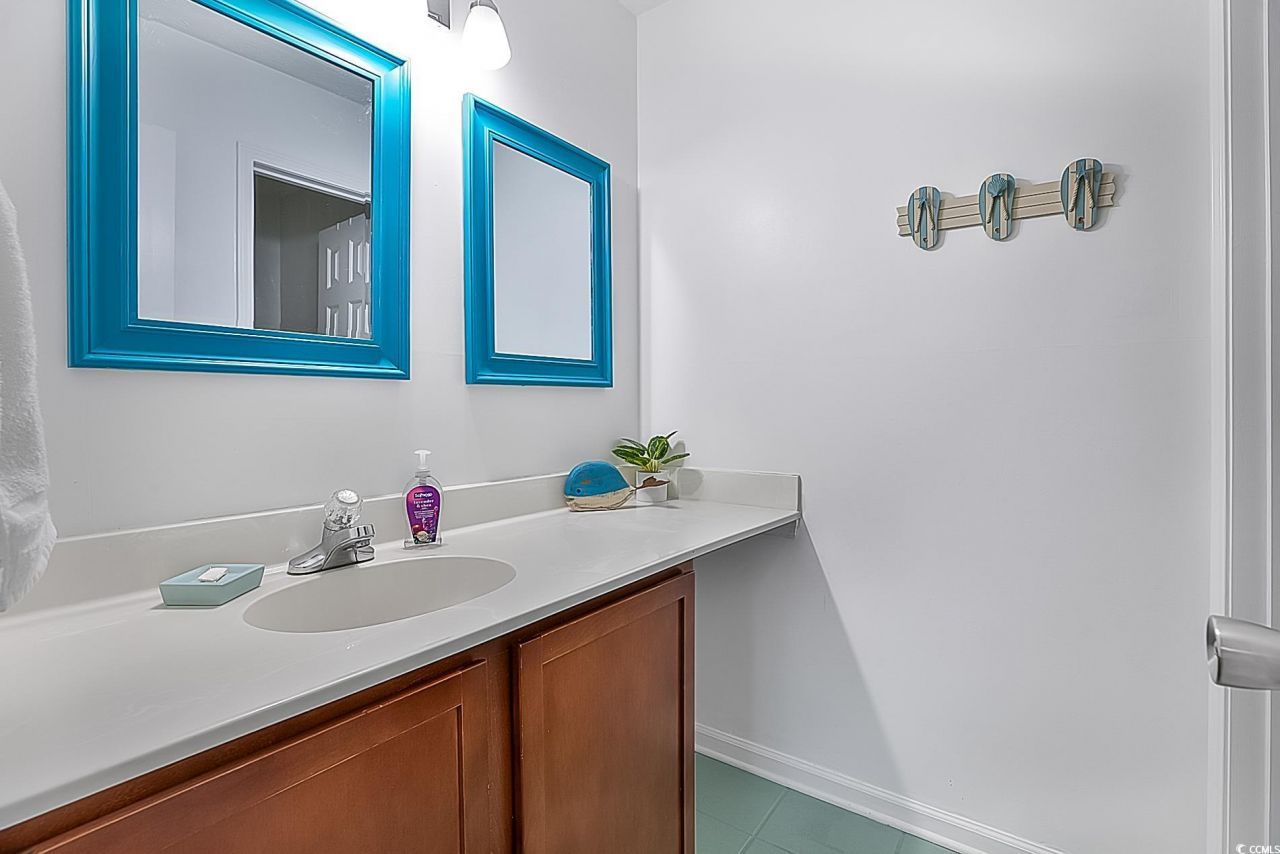 510 White River Dr. Photo 12