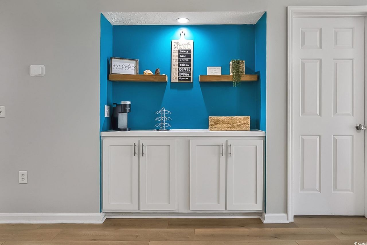 510 White River Dr. Photo 20