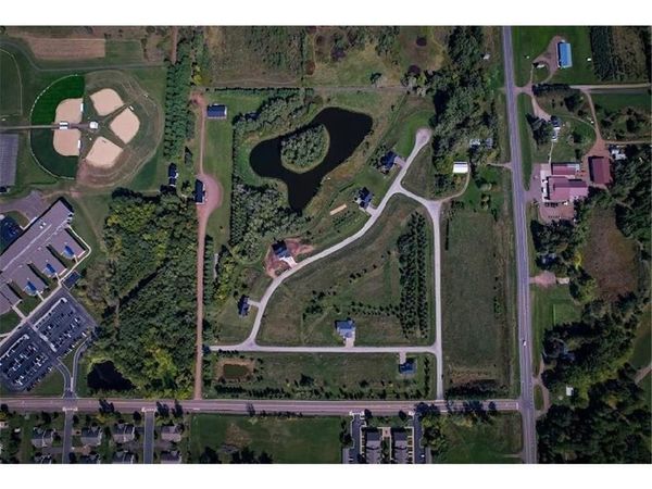 914 Eldris Way, Mora, MN 55051