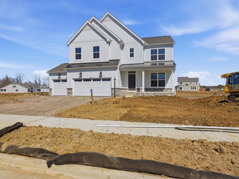 634 Alicia Kelton Drive, Delaware, OH 43015 Photo 2