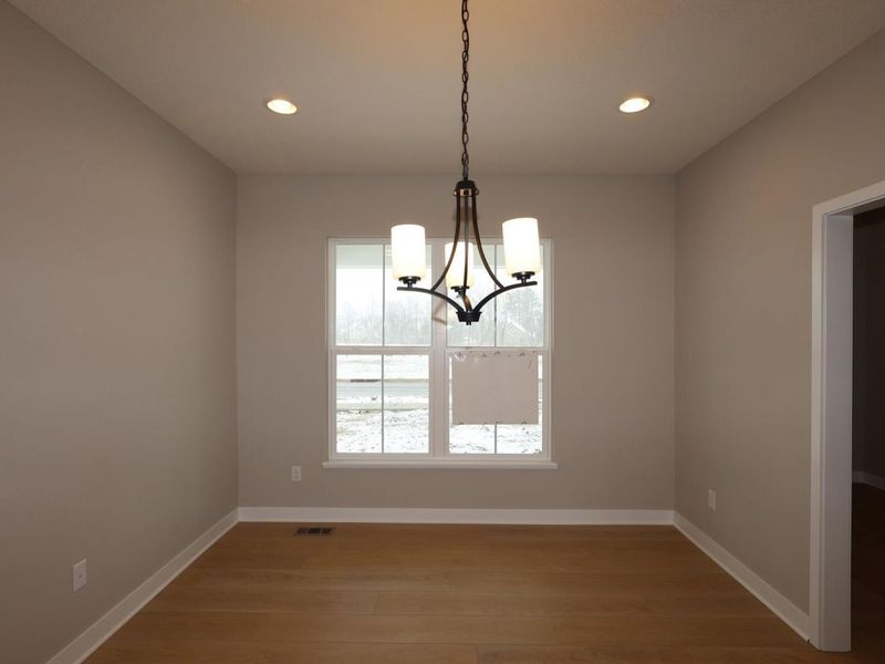 634 Alicia Kelton Drive, Delaware, OH 43015 Photo 2