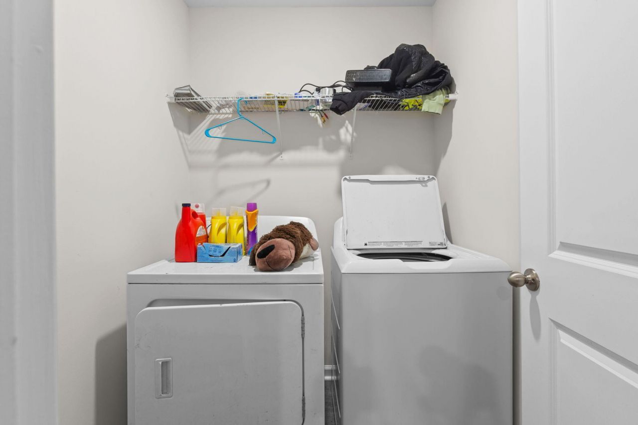 126 Lagoona Drive Photo 9