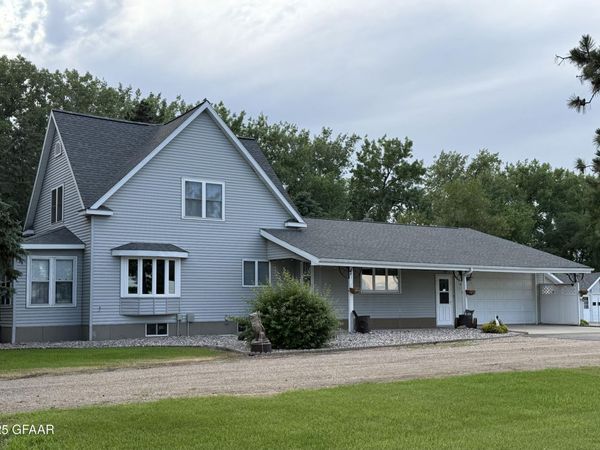 3224 21ST Avenue NE, Arvilla, ND 58214