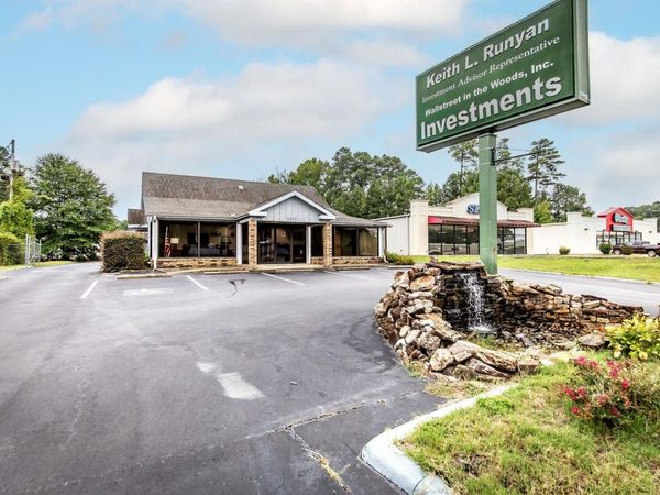 2911 PINE Street, Arkadelphia, AR 71923