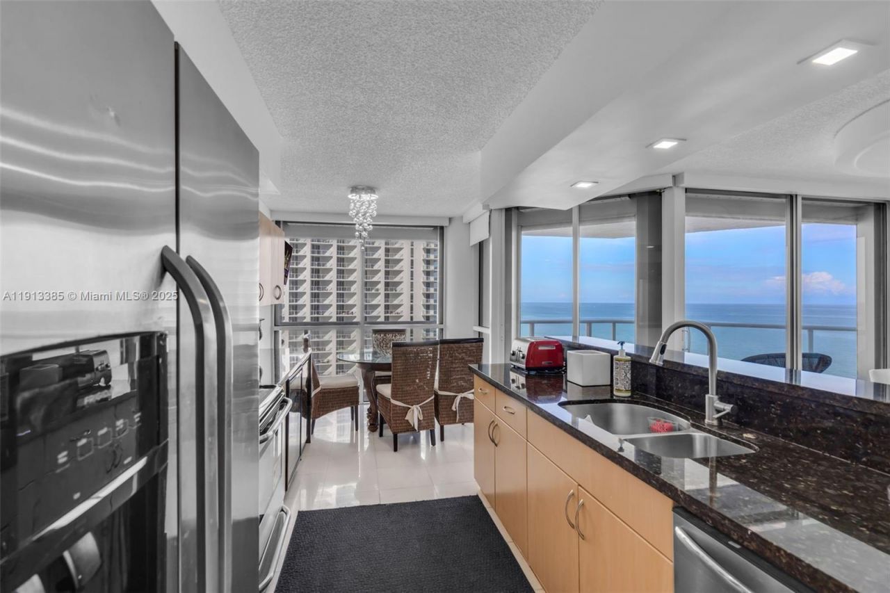 16485 Collins Ave, Unit 1836, Sunny Isles Beach, FL 33160 Photo