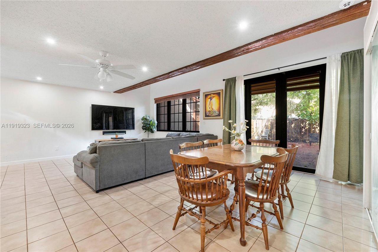 3413 S Atlanta Dr, Unit 3413, Hollywood, FL 33021 Photo