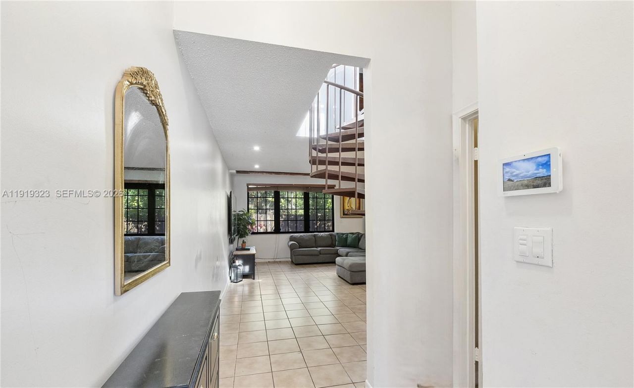 3413 S Atlanta Dr, Unit 3413, Hollywood, FL 33021 Photo