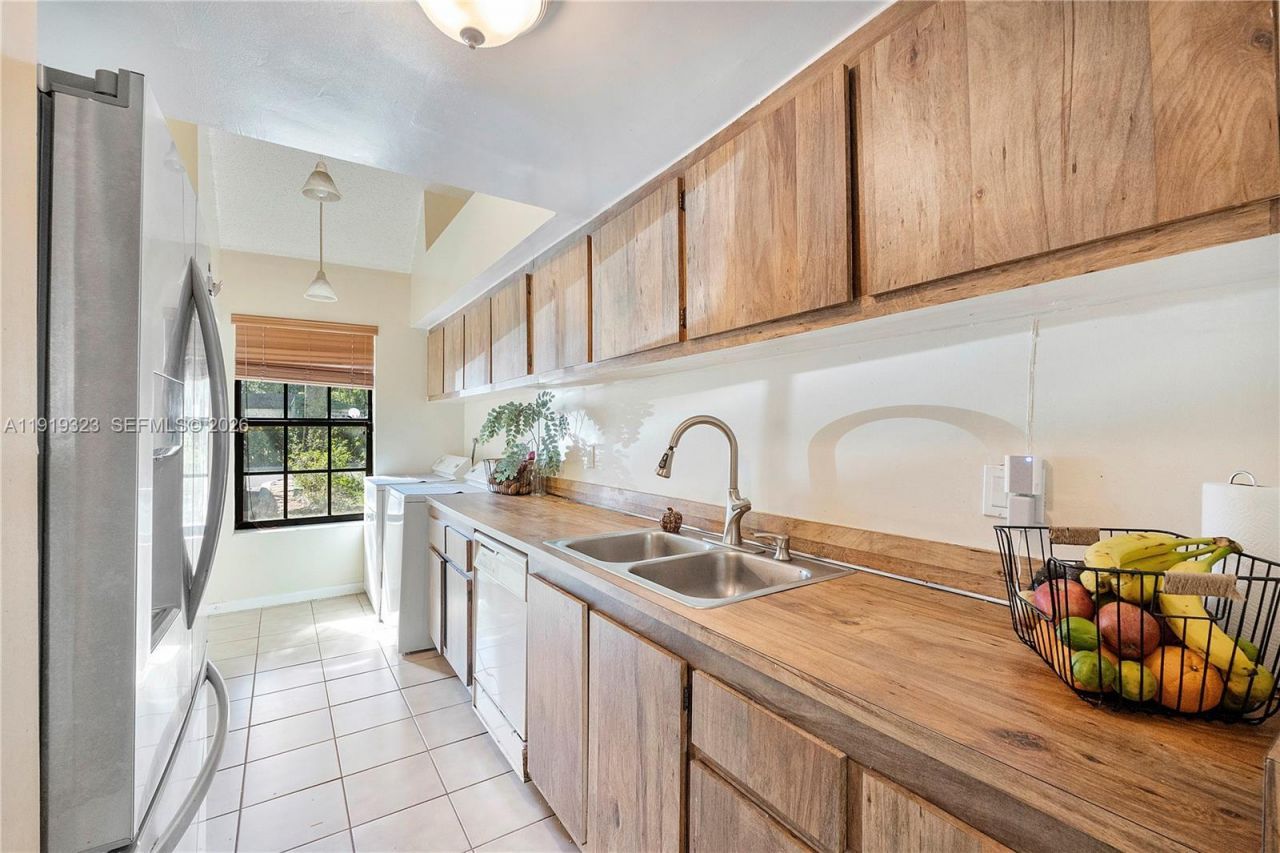 3413 S Atlanta Dr, Unit 3413, Hollywood, FL 33021 Photo