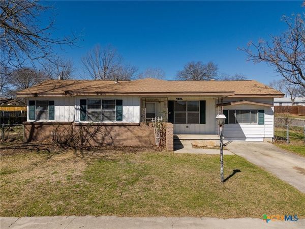 302 Easy St, Copperas Cove, TX 76522