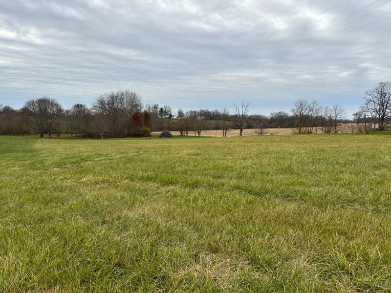 30 Mulligan Drive, Green Township, OH 45159 Photo 2