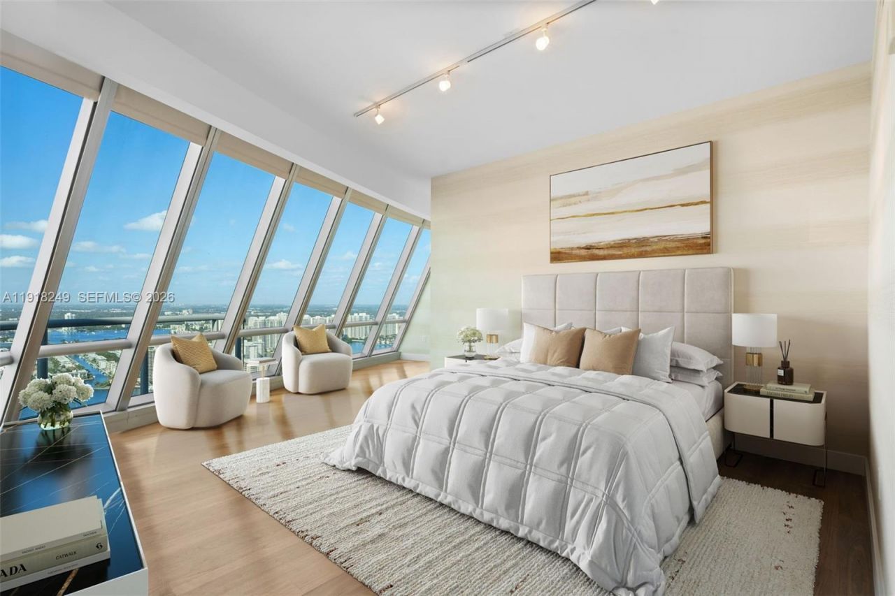 17121 Collins Ave, Unit 4806, Sunny Isles Beach, FL 33160 Photo