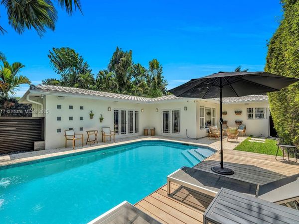 5915 La Gorce Dr, Miami Beach, FL 33140