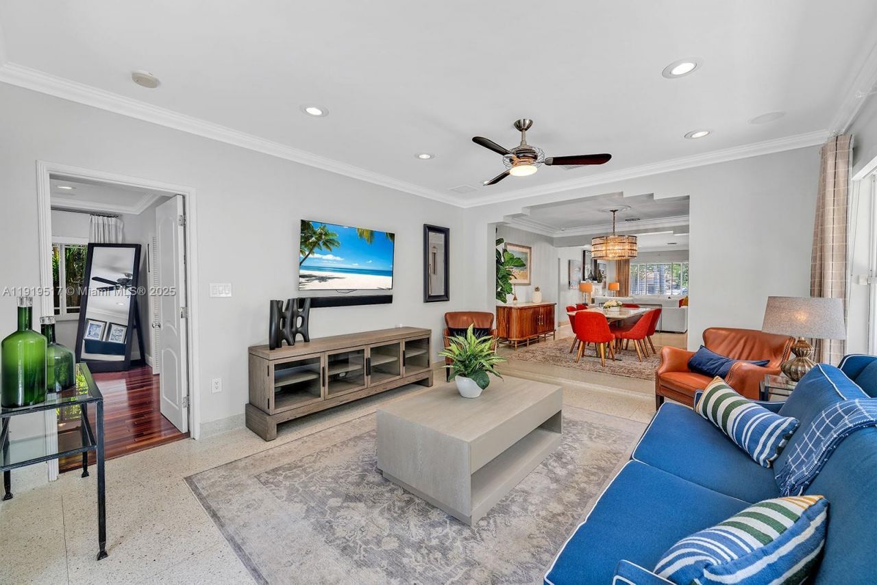 5915 La Gorce Dr, Miami Beach, FL 33140 Photo