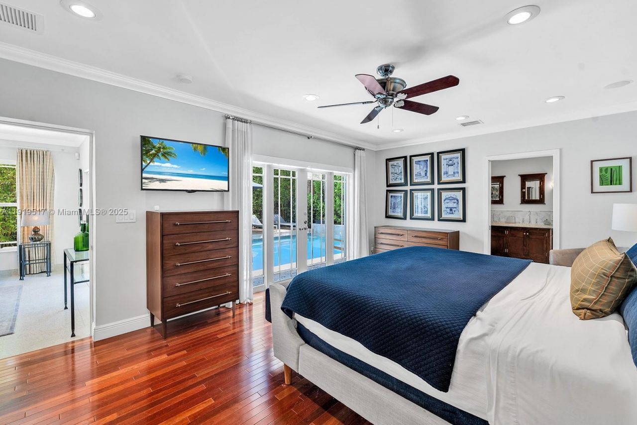 5915 La Gorce Dr, Miami Beach, FL 33140 Photo