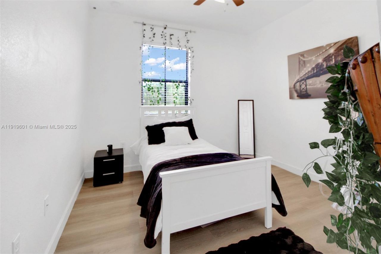 732 SE 35th Ave, Homestead, FL 33033 Photo