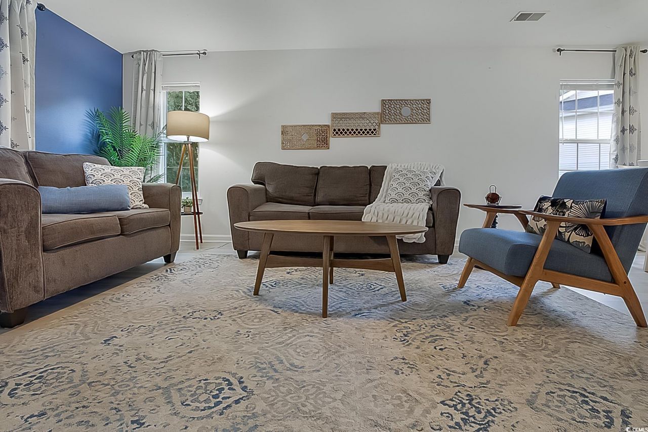 1204 River Oaks Dr. Photo 4