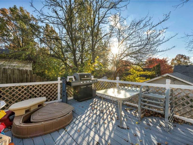 1646 Highview Avenue, Akron, OH 44301 Photo 38