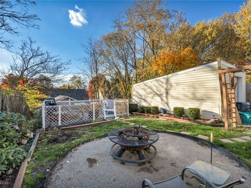 1646 Highview Avenue, Akron, OH 44301 Photo 39