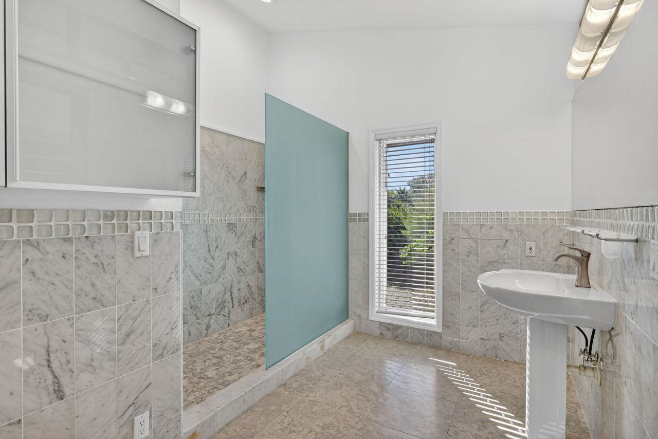 4400 Gulf Pines Dr, Sanibel, FL 33957 Photo