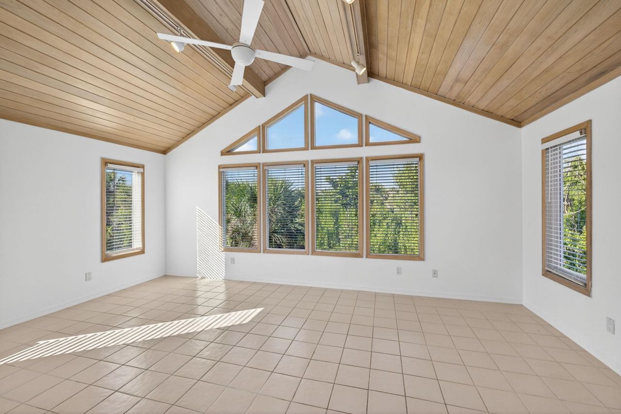 4400 Gulf Pines Dr, Sanibel, FL 33957 Photo