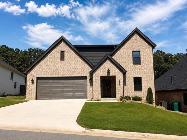 15116 Matterhorn Loop, Maumelle, AR 72113