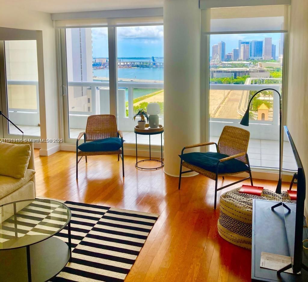 1717 N Bayshore Dr, Unit A-1953, Miami, FL 33132 Photo