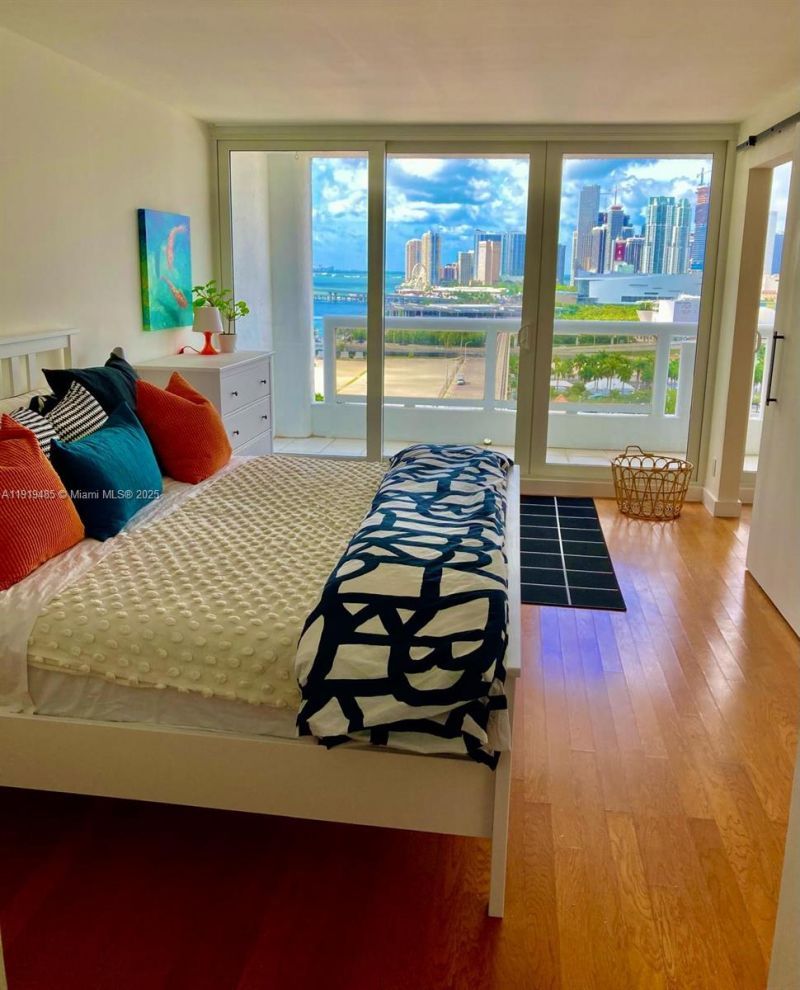 1717 N Bayshore Dr, Unit A-1953, Miami, FL 33132 Photo